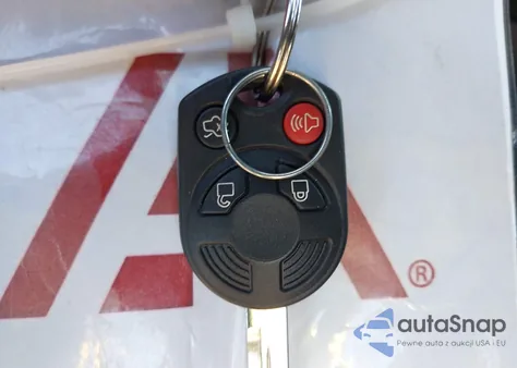 2012 Ford Fusion Se z USA, uszkodzony, nr VIN 3FAHP0HA2CR141240